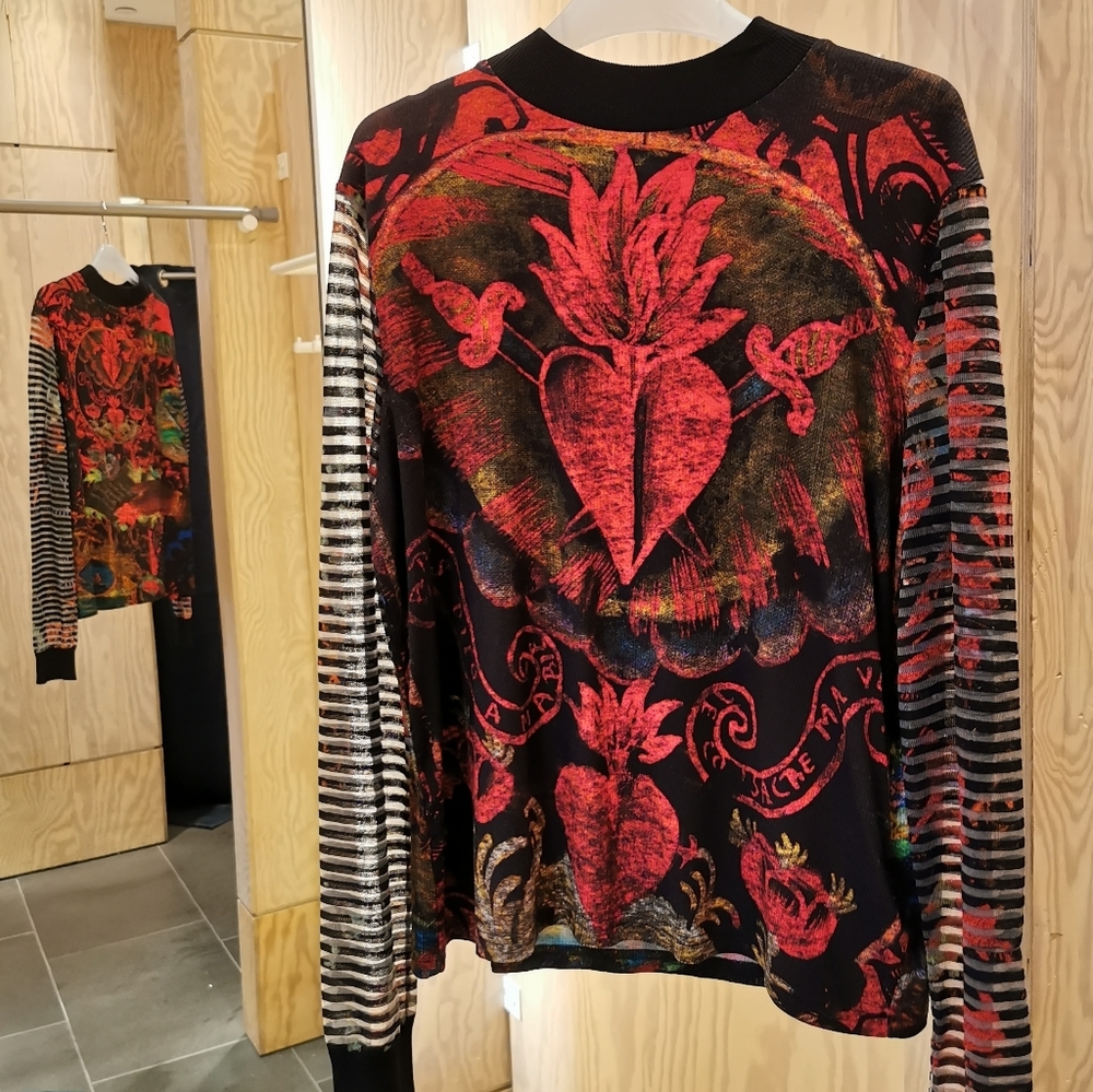 Designer Multicolor Patterned Women's Top - Picture 3 of 6